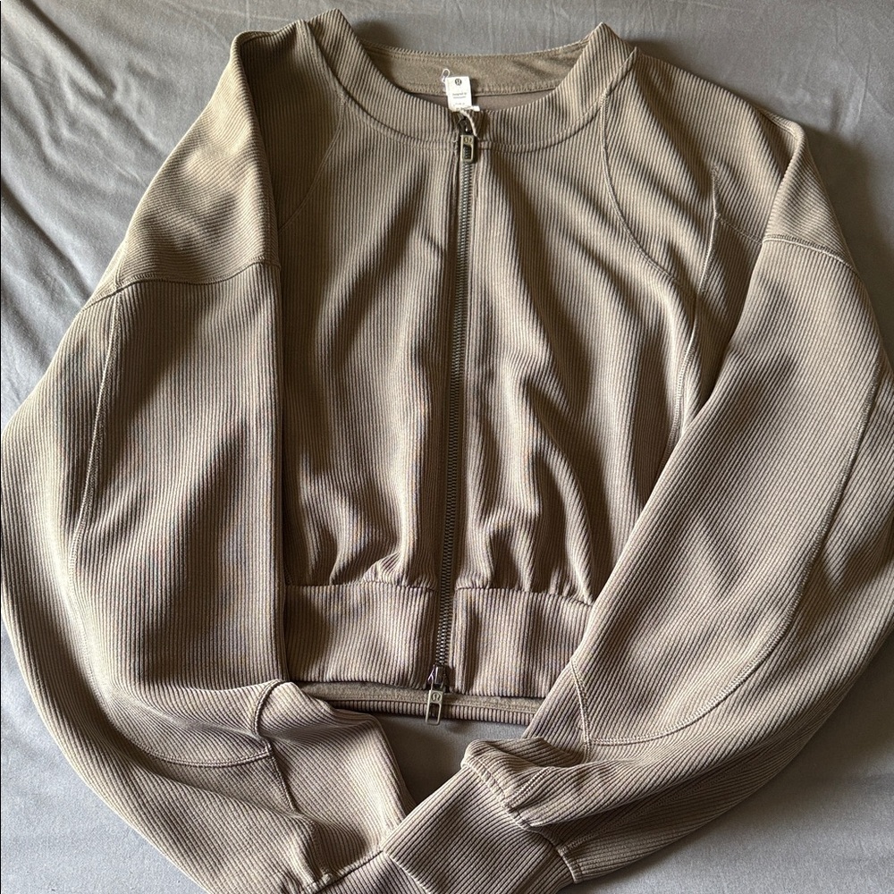 Lululemon Athletica Brown Ribbed Zip-Up Jacket cropped
